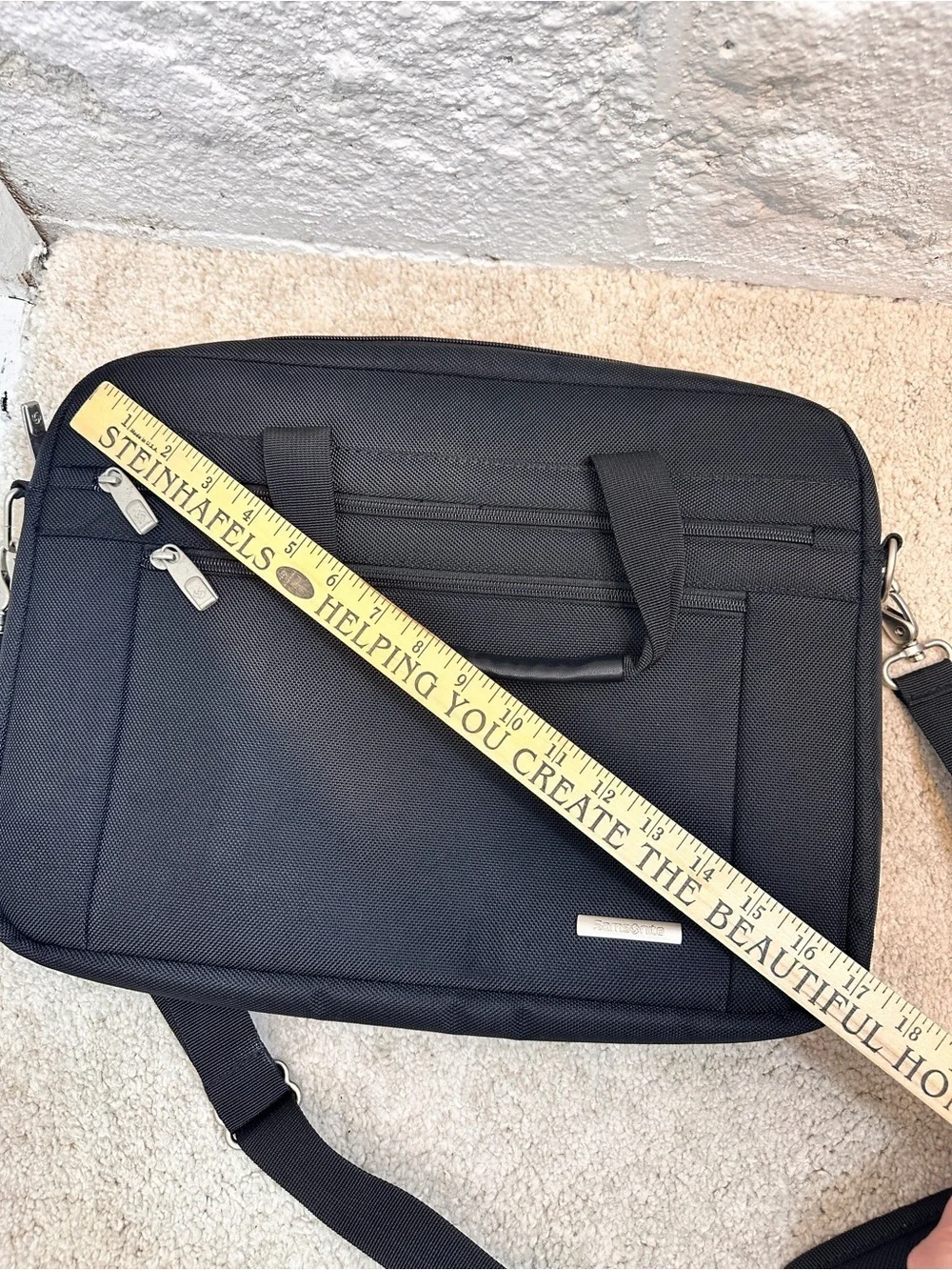 Samsonite work closet